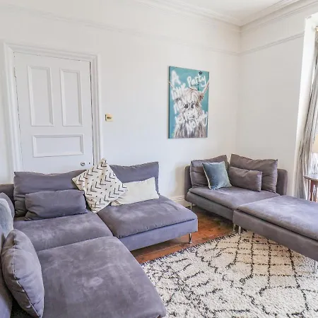 12 Westfield Terrace *