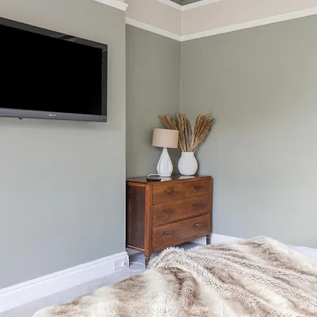 12 Westfield Terrace Holiday home