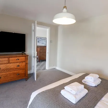 12 Westfield Terrace Holiday home